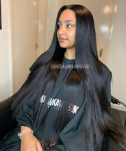 Load image into Gallery viewer, Straight - thesandraamikacollection